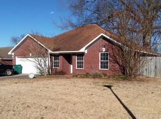 4 Sarah Ct, Greenbrier, AR 72058