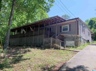 1724 Morrisville Rd, Anniston, AL 36201