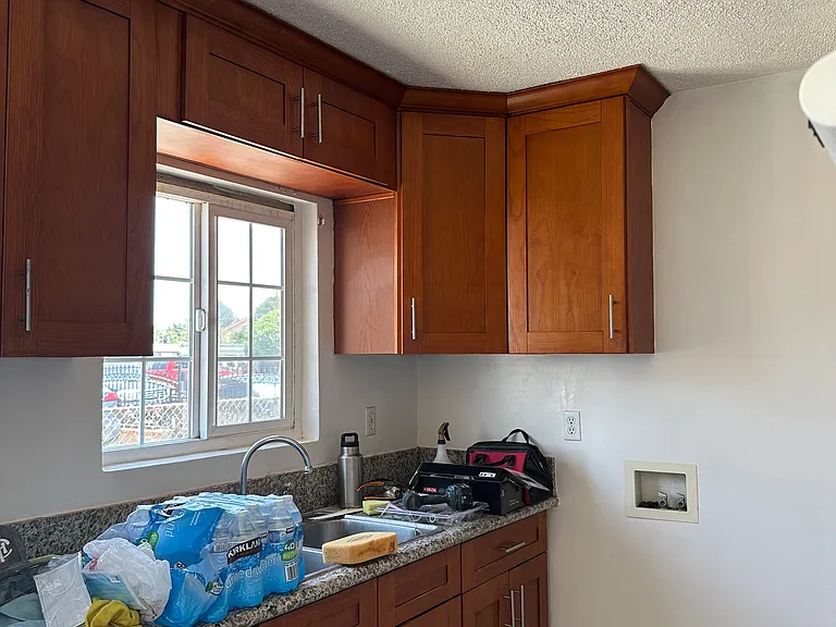 2539 1/2 Floradale Ave — Photo 2