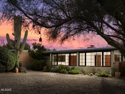 4560 E River Rd, Tucson, AZ, 85718