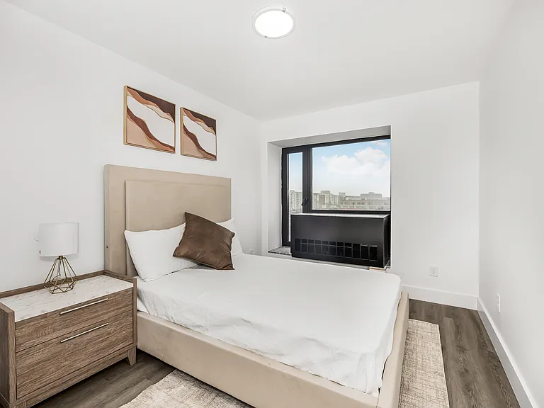 29 Featherbed Ln #5J — Photo 3