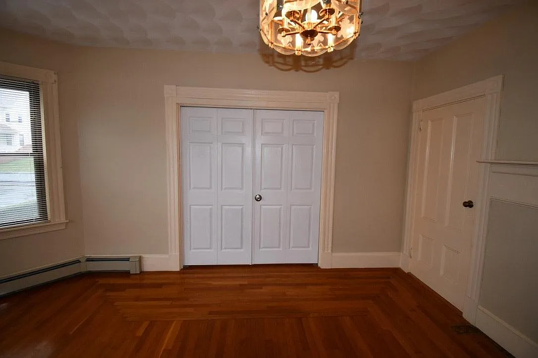 3 bed, 1478 sqft, $2,300 — Photo 4