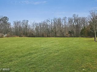 23715 Point Lookout Rd, Leonardtown, MD 20650