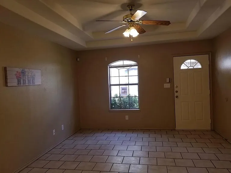 1505 Prosperity Dr #2 — Photo 6