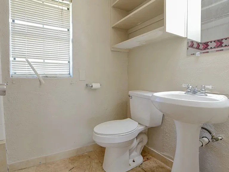 9142 County Road 197 — Photo 14