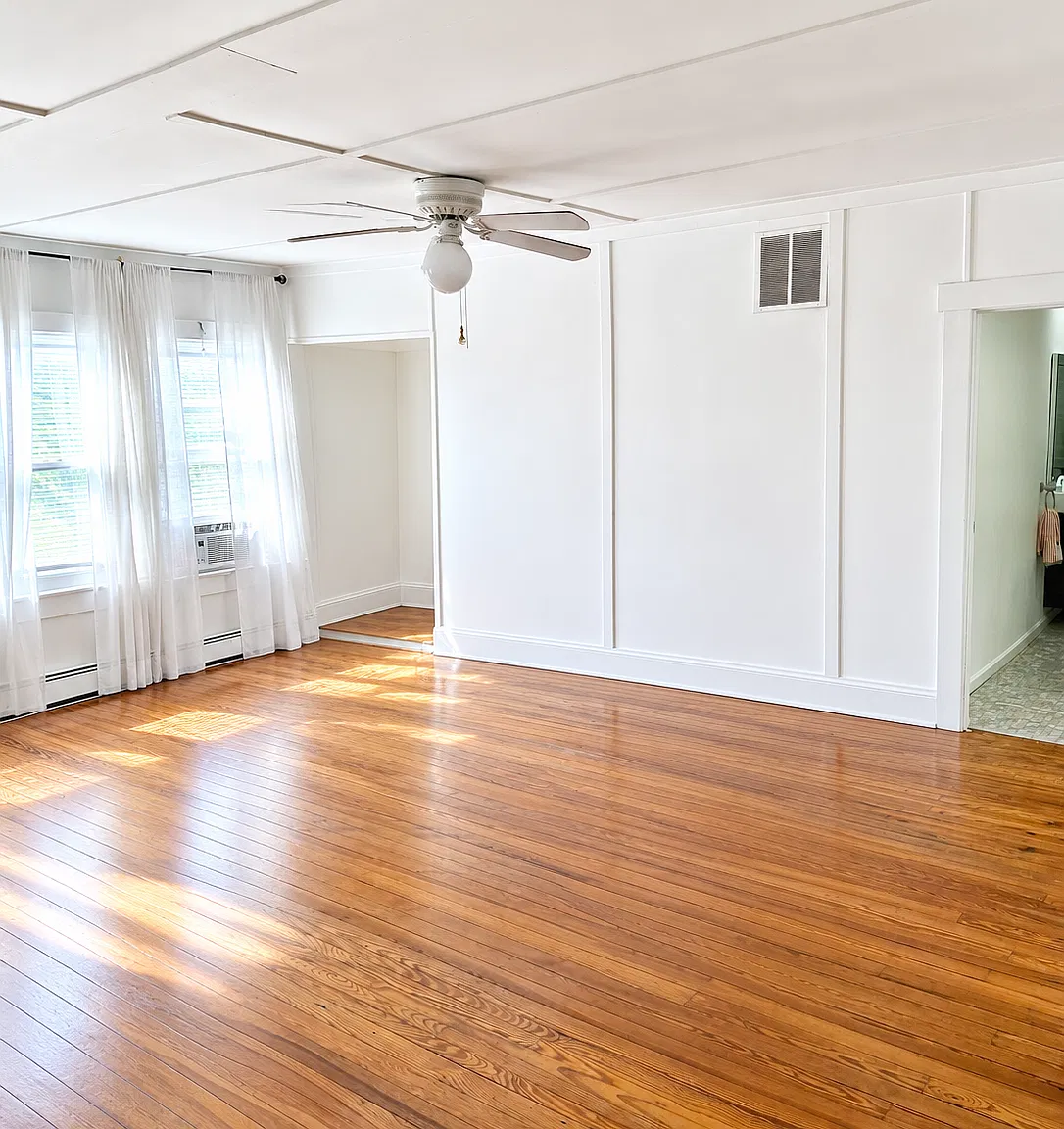 2 bed, $3,000 — Photo 4