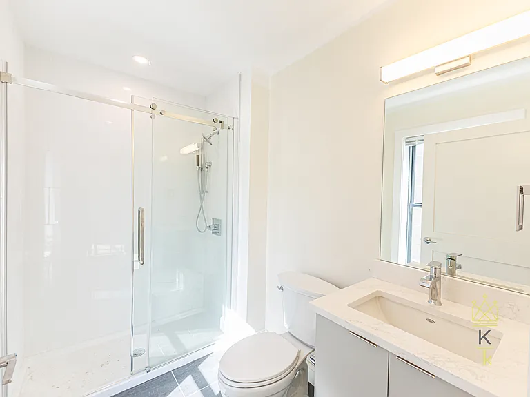 460 Washington St #1 — Photo 10