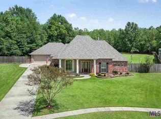 30750 Summer Run Ct, Denham Springs, LA 70726