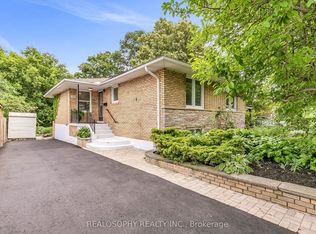 133 Birkdale Rd, Toronto, ON M1P3R7