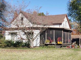 7601 New Harmony Rd, Evansville, IN 47720