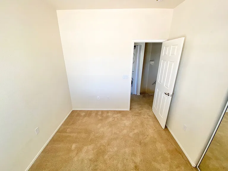 3904 Smokey Fog Ave #101 — Photo 20