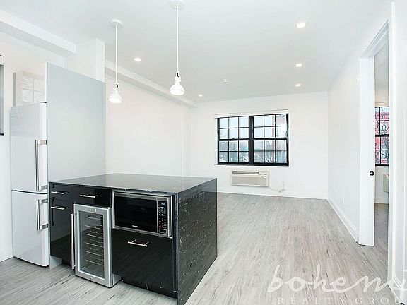 4th image of 141 Alexander Ave #3BC