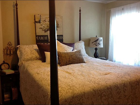 2nd image of 217 W Main St