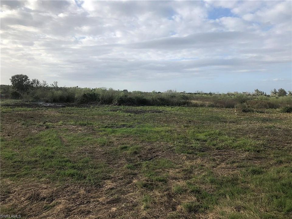 2nd image of Wildwood Ln