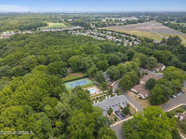 36 Steeplechase Ct — Photo 21
