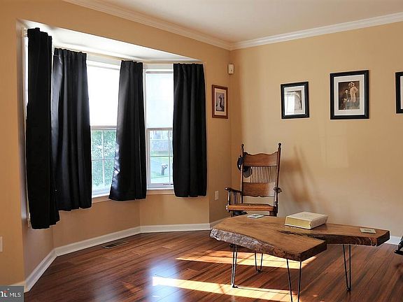 4th image of 17937 Lyles Dr