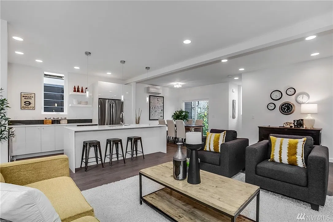 4 bed, 1965 sqft, $4,500 — Photo 4