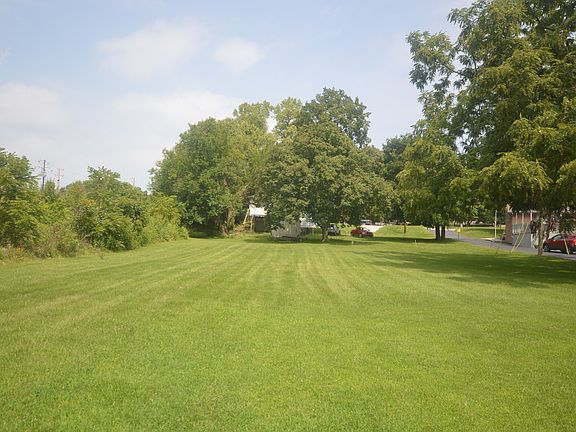 4th image of 8225 Crawfordsville Rd