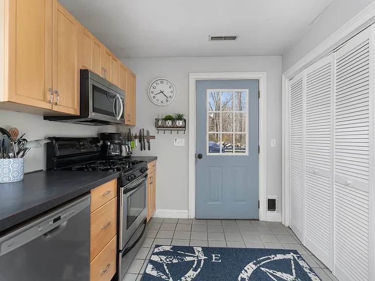 202 Middlebridge Rd — Photo 10
