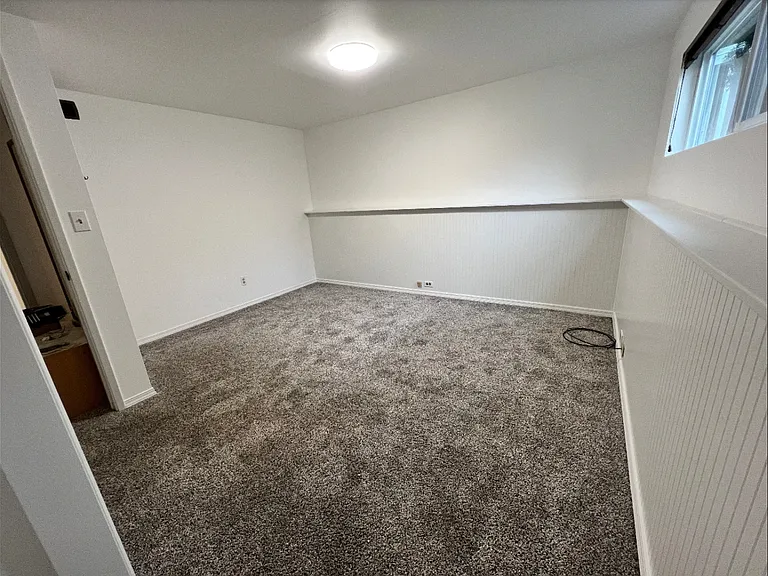 10408 NE 130th St — Photo 4