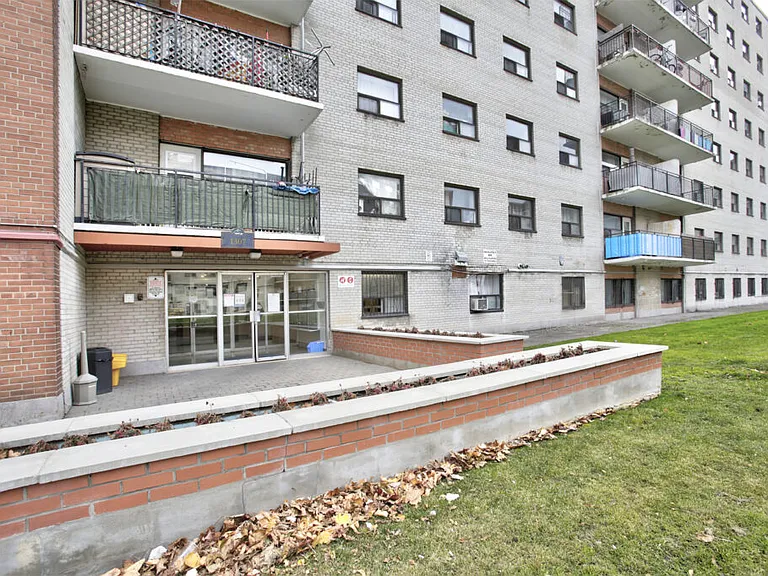 1307 Wilson Ave #1303 — Photo 7
