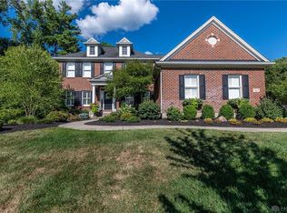 7662 Country Brook Ct, Springboro, OH 45066