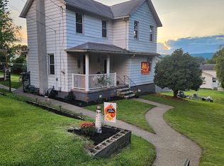 1 Owen St, Jenkins Township, PA 18640