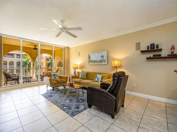 410 Bayfront PL #2407, NAPLES, FL 34102