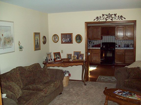 sitting room or formal Dining Room