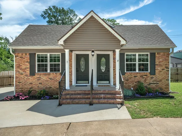 809 S Prairieville St, Athens, TX 75751