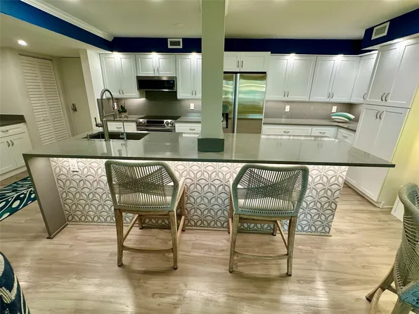 1301 River Reach Drive #118, Fort Lauderdale, FL 33315