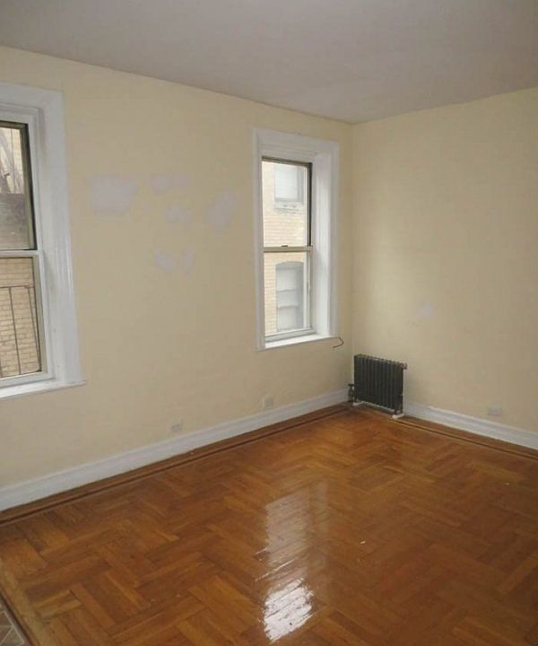 1st image of 81 Seaman Ave APT 4c