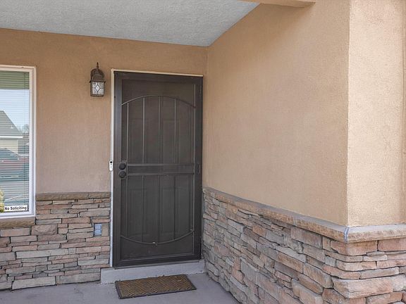 4th image of 10924 Bandelier Dr NW