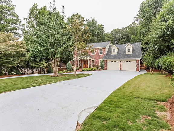 5th image of 4827 Highpoint Dr NE