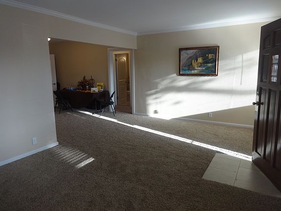 3rd image of 8575 Newport Ave