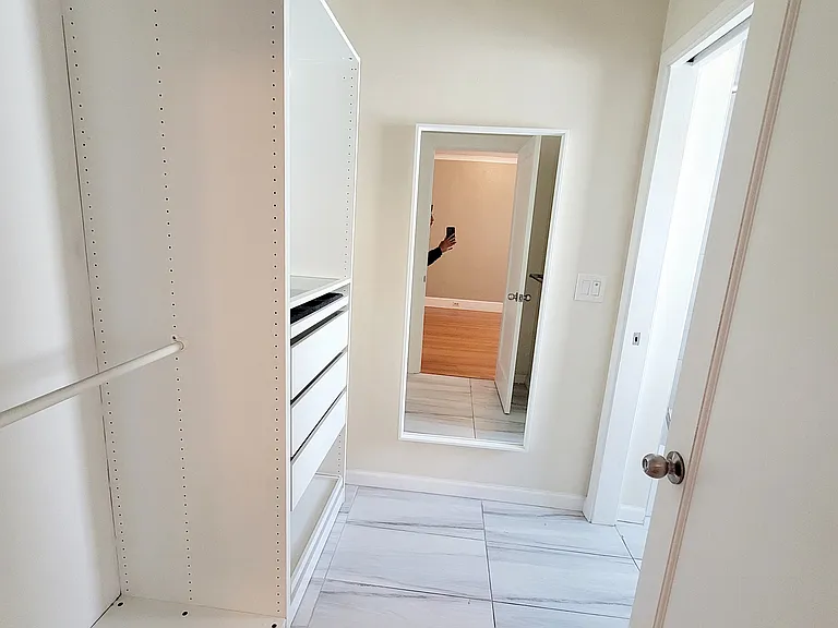 400 Maud Ave — Photo 11