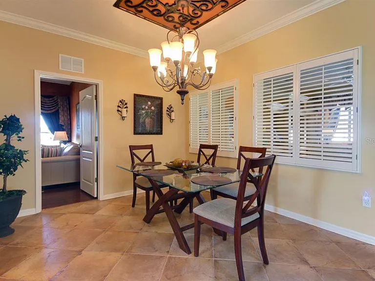 15825 Durango Cir — Photo 5