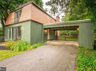 818 Forest Dr, Hagerstown, MD 21742