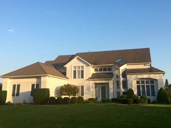 24543 W Royal Portrush Dr, Naperville, IL 60564