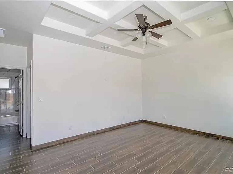 3012 W Sandlewood St #1 — Photo 17