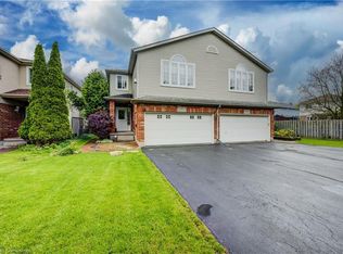 495 Harbour View Cres #A, Waterloo, ON N2K4A1