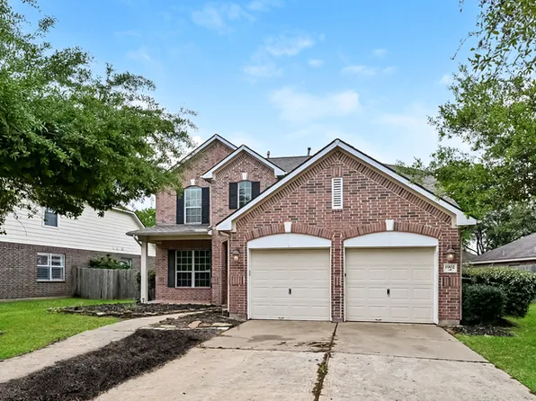 1902 Eden Glen Ln, Pearland, TX 77581
