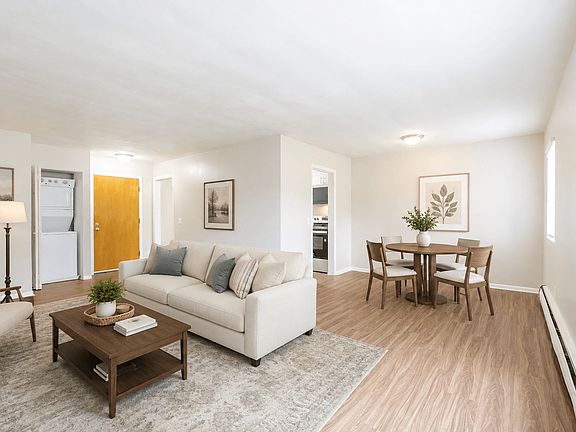 3rd image of 185 Country Manor Way #16002