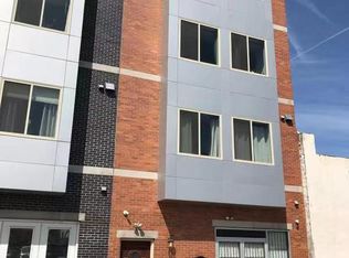 1028 Wood St APT 3R, Philadelphia, PA 19107