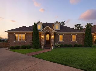 1005 Corinthian Ct, Lexington, KY 40509