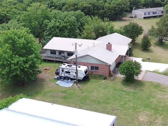 2nd image of 100080 N 3610th Rd