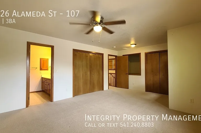 3126 Alameda St #107 — Photo 10