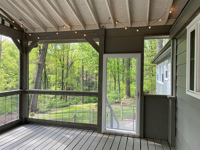 50 Ferncliff Dr — Photo 23