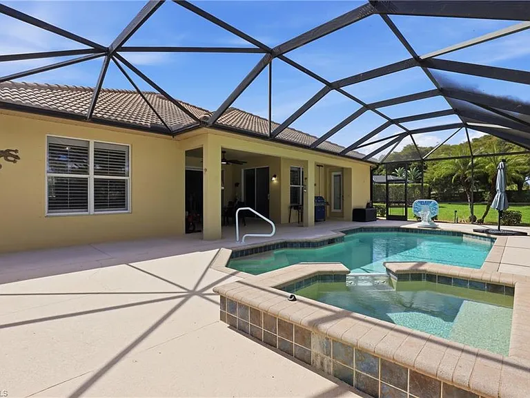 13818 Farnese Dr — Photo 34