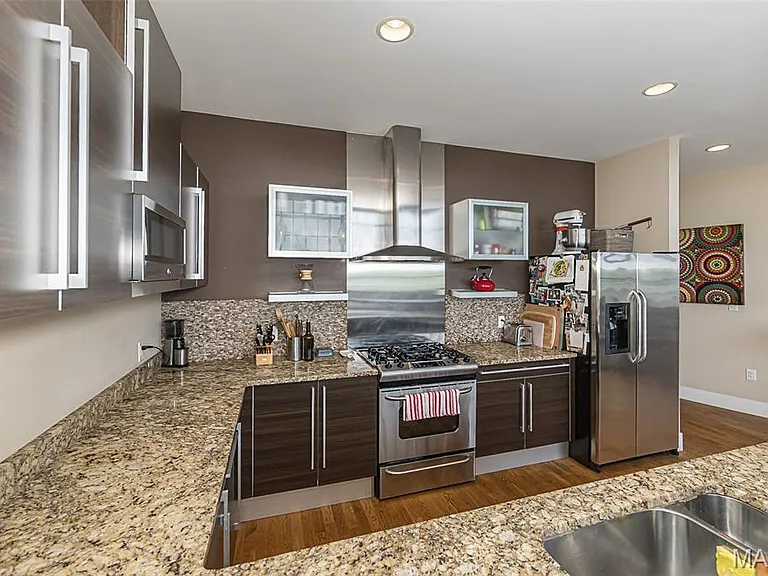 4100 Forest Park Ave #501 — Photo 12